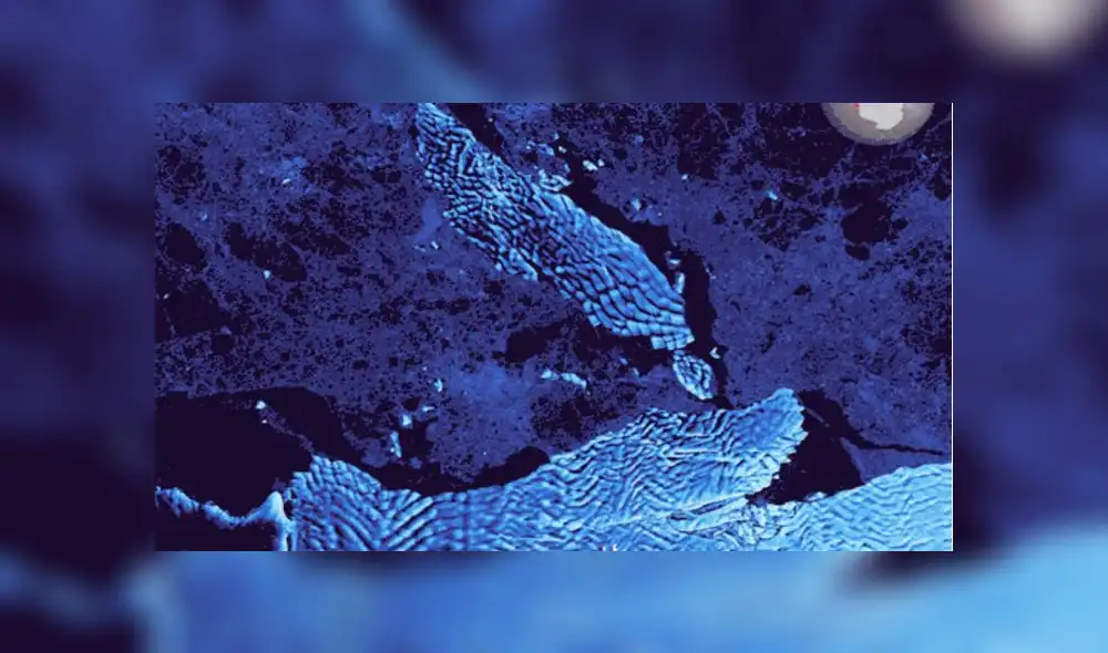 Iceberg de 35 kilómetros se desprende de la Antártida y queda registrado en impactante video Iceberg de 35 kilómetros se desprende de la Antártida y queda registrado en impactante video