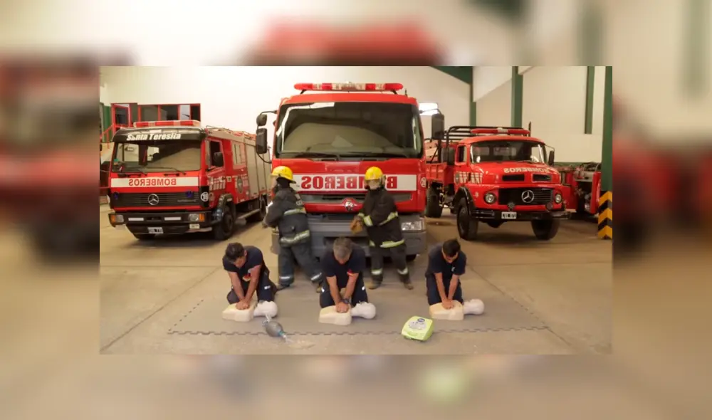 Desliza hacia la izquierda para ver la coreografía de "Despierta corazón" en YouTube.