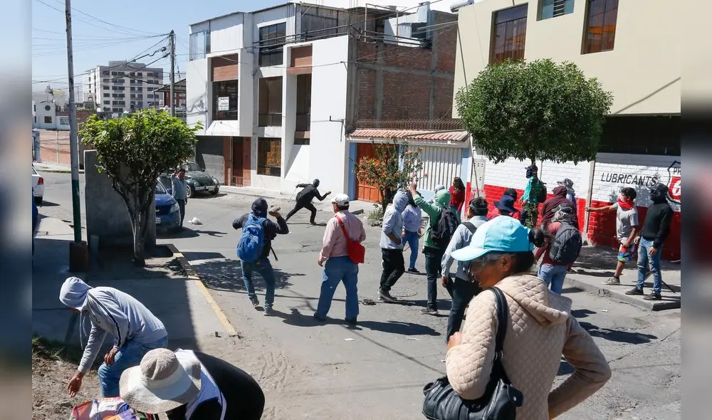 PROTESTA TIA MARIA PROTESTA TIA MARIA