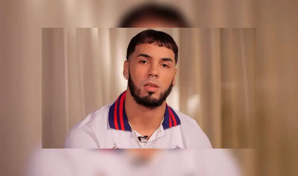 Anuel AA causa el repudio de fans por lucirse con lujoso Lamborghini