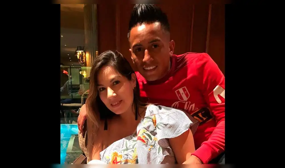 Esposa de Cueva lanza anuncio tras revelaciones de Alexandra Mendez