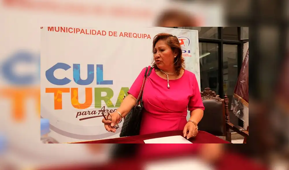 Ministra de la Mujer: Corresponde hacer una “llamada de atención” a Rafo León Ministra de la Mujer: Corresponde hacer una “llamada de atención” a Rafo León