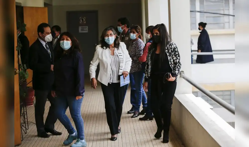 "SOy transparente". Olivares señala que acusación fue componenda de trabajadores.