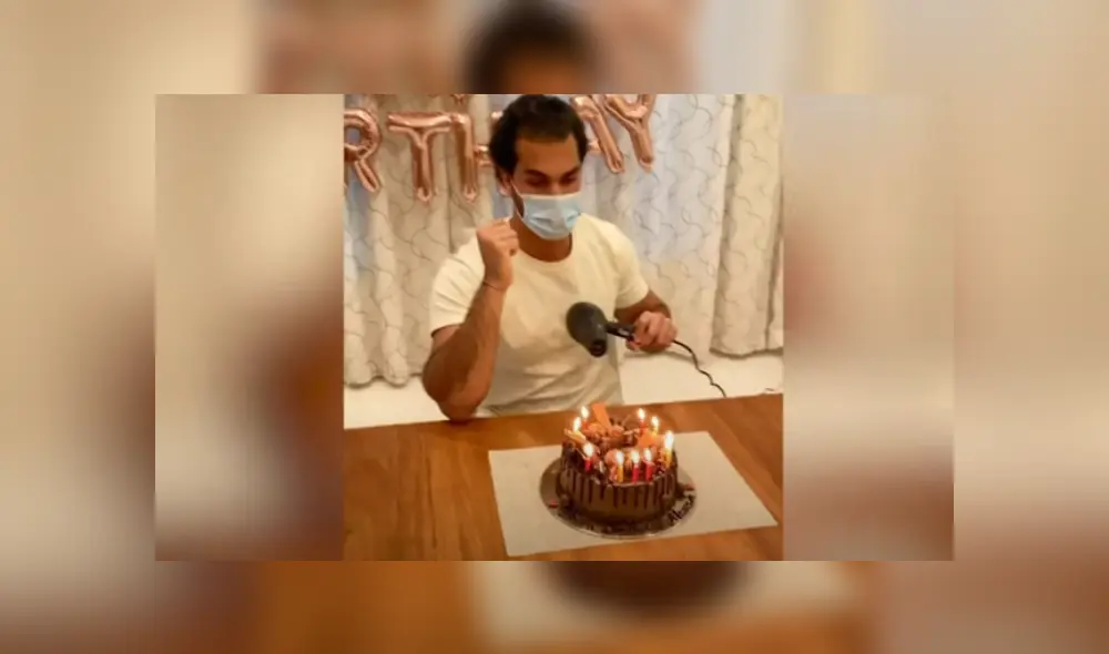 Video es viral en Facebook. Joven ha causado sensación por la singular celebración que tuvo tras ser sorprendido por todos sus amigos al mismo tiempo a través de videollamadas.