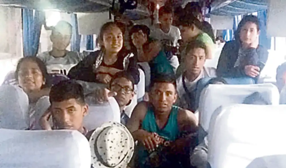 Retornan al Perú tras un día de terror en Ecuador