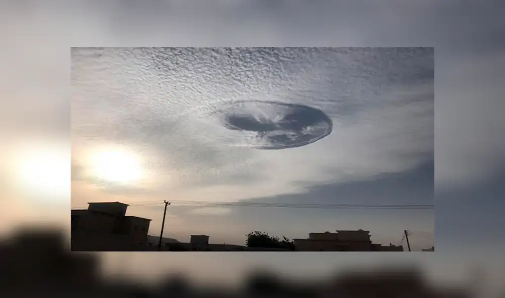 YouTube: misterioso agujero aparece en cielo de Emiratos Árabes YouTube: misterioso agujero aparece en cielo de Emiratos Árabes