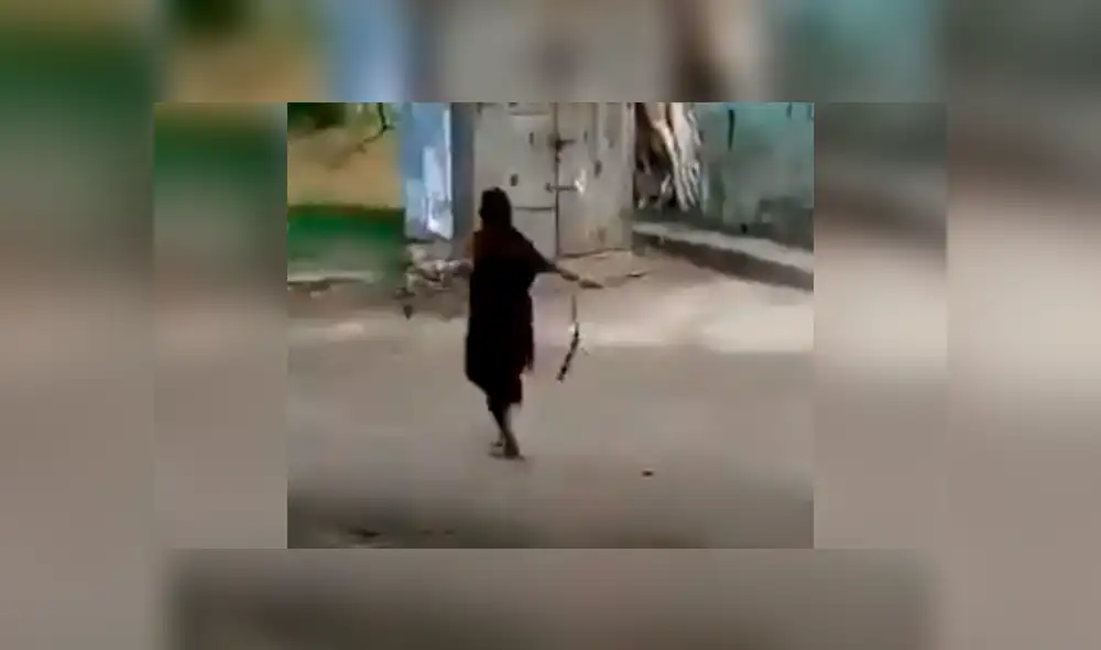 Desliza la imagen compartida en Facebook para ver todas las fotos.