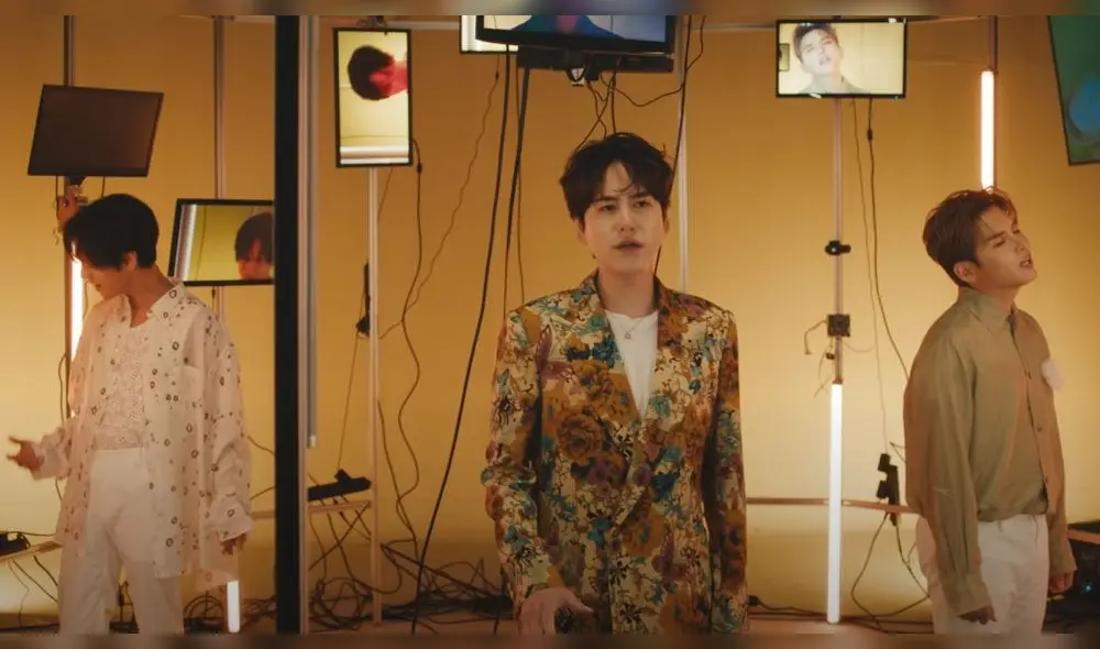 Desliza para ver más fotos de Yesung, Kyuhyun y Ryeowook de SUPER JUNIOR-KRY.