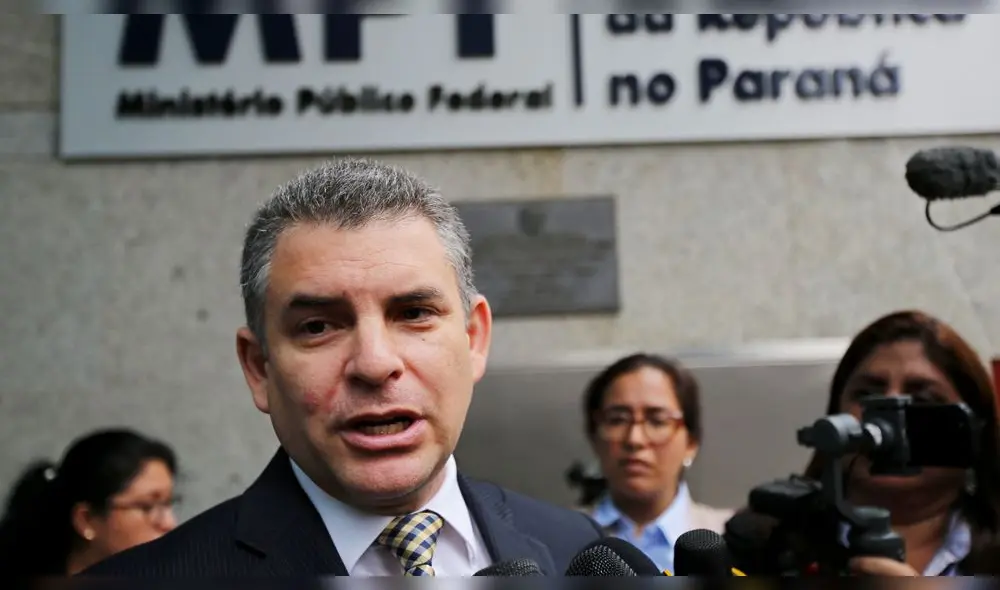 "Es evidente que el señor Tupayachi no ha participado directamente de todas las incidencias propias de la investigación", señaló Rafael Vela. Foto: La República. "Es evidente que el señor Tupayachi no ha participado directamente de todas las incidencias propias de la investigación", señaló Rafael Vela. Foto: La República.