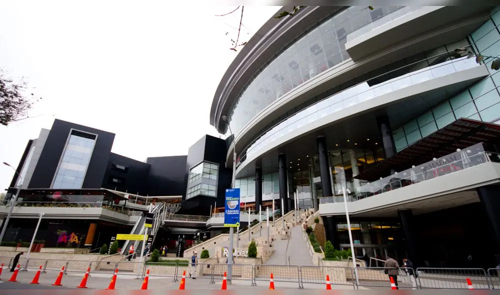 Implementan pagos electrónicos de parqueo en conocido Centro Comercial