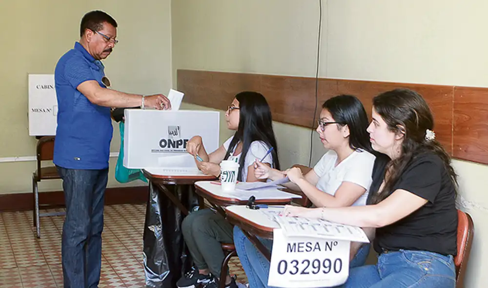 Relevo. El Gobierno se ha comprometido con comicios libres. Foto: La República.