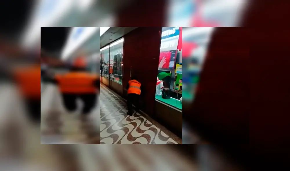 En Facebook, unos señores estaban concentrados viendo el partido de Brasil vs Paraguay, pero una tienda malogró sus planes.