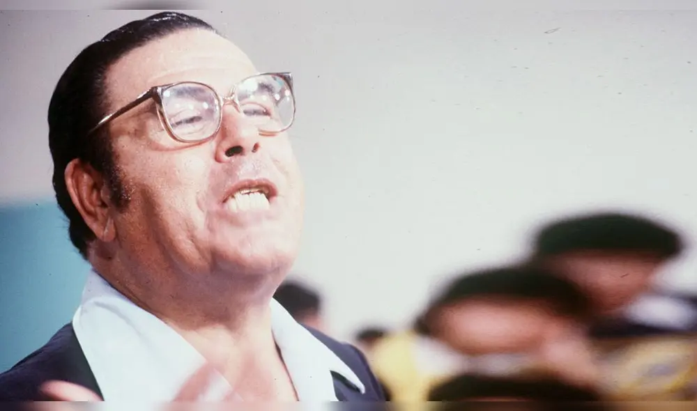 Lucha Reyes: la verdad del supuesto maltrato que Augusto Ferrando le dio a la ‘Morena de oro del Perú’ Lucha Reyes: la verdad del supuesto maltrato que Augusto Ferrando le dio a la ‘Morena de oro del Perú’