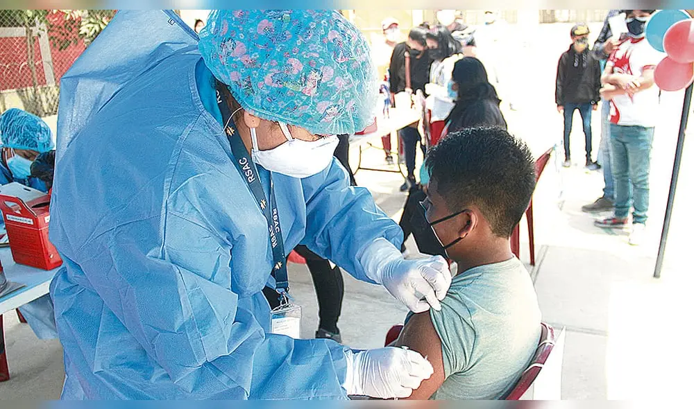 debe seguir. Vacunación de menores es clave para evitar que contagios en niños siga elevándose en Arequipa.