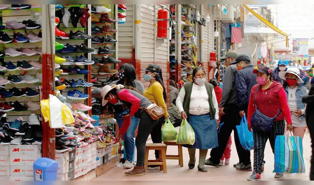 Puno. A lo único que se comprometieron los dirigentes de Juliaca es a mejorar las medidas de bioseguridad. Puno. A lo único que se comprometieron los dirigentes de Juliaca es a mejorar las medidas de bioseguridad.