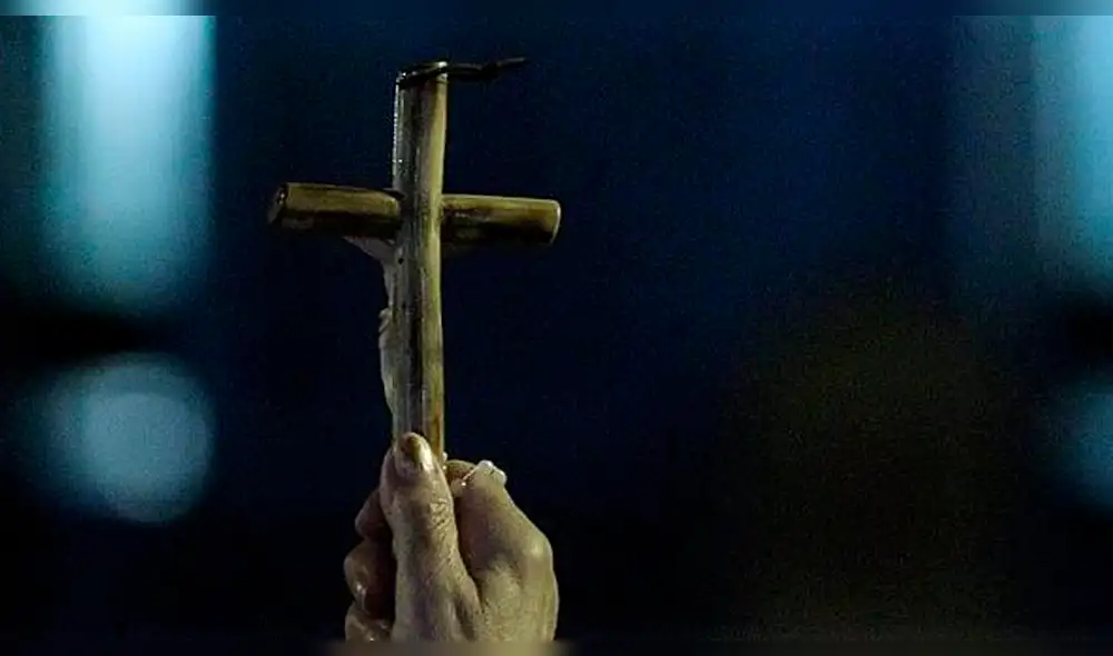 ¡Sin símbolos religiosos! Nueva ordenanza aplica para colegios y hospitales ¡Sin símbolos religiosos! Nueva ordenanza aplica para colegios y hospitales