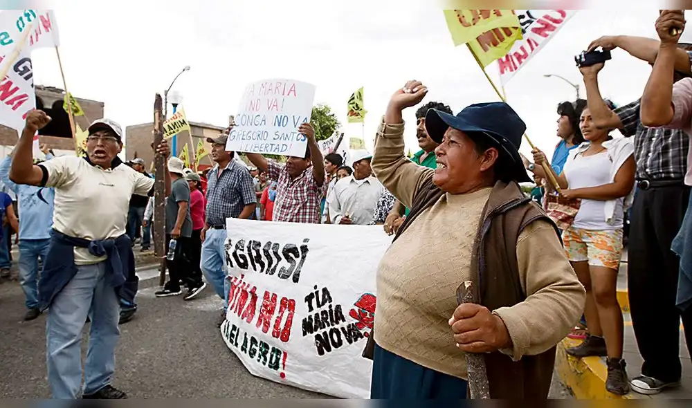 Pobladores del Valle de Tambo en Islay volverán a protestar contra Tía María Pobladores del Valle de Tambo en Islay volverán a protestar contra Tía María