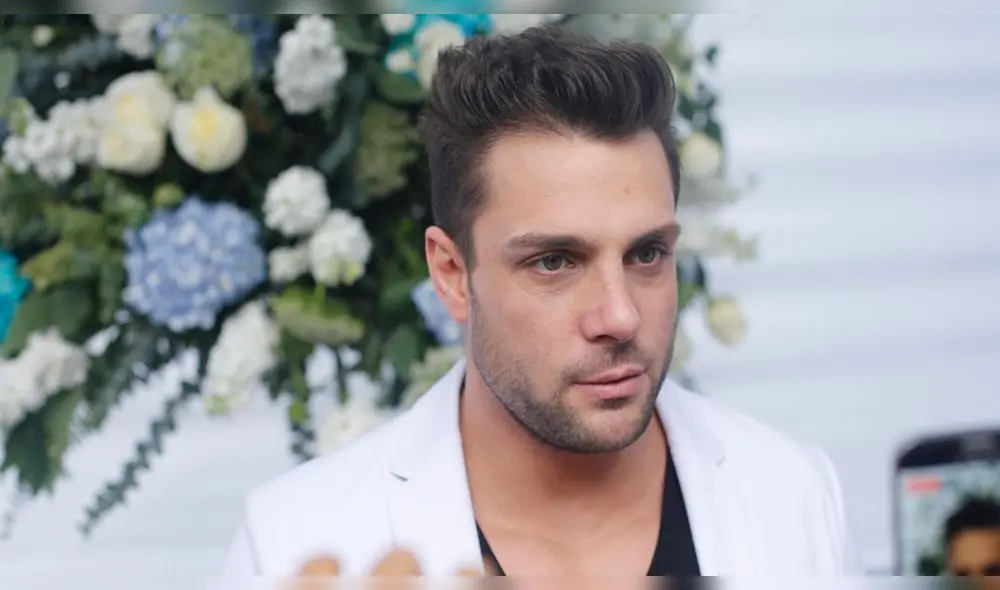 Nicola Porcella asegura que Karina Rivera solo puede ser halagada por gerentes