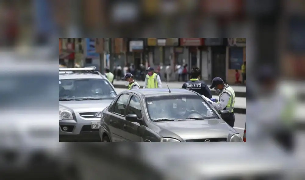 Pasos para obtener el nuevo salvoconducto de Ecuador. Foto: difusión.