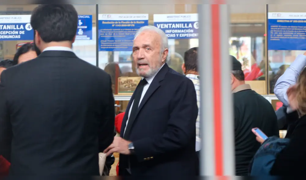 Guido Lombardi revela que renunció a PpK por discrepancia con Gilbert Violeta Guido Lombardi revela que renunció a PpK por discrepancia con Gilbert Violeta