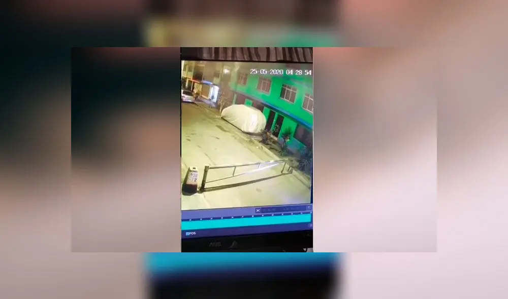 Desliza las fotografías para ver el peculiar fail que protagonizó un joven en plena vía pública. Foto: TikTok Desliza las fotografías para ver el peculiar fail que protagonizó un joven en plena vía pública. Foto: TikTok