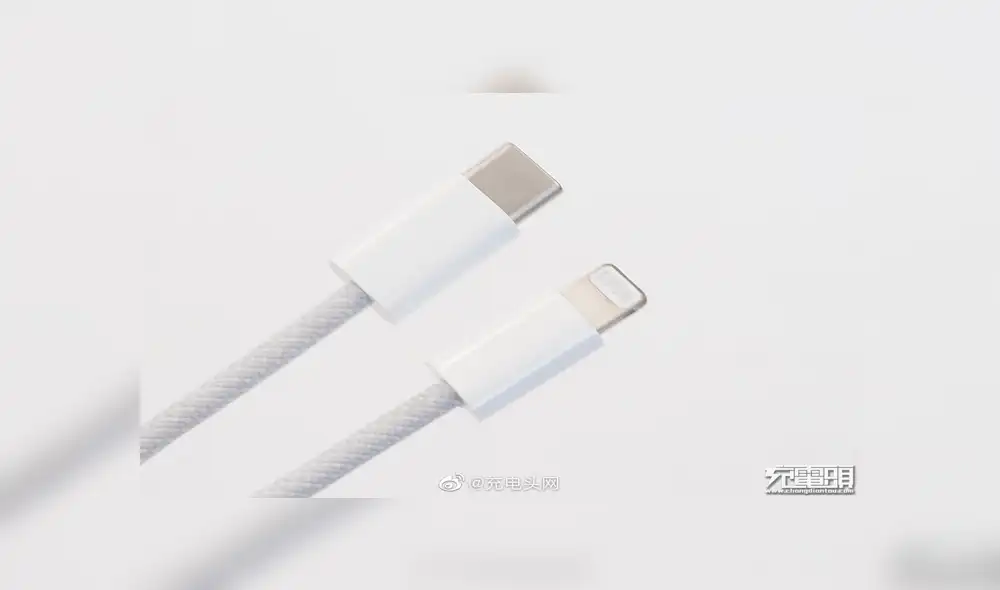Desliza para ver cómo luce el nuevo cable de datos del iPhone 12. Foto: DuanRui / Twitter.