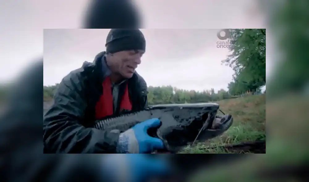 YouTube viral: aventurero pesca en Chernobyl  y halla mutante 'monstruo negro' [VIDEO]