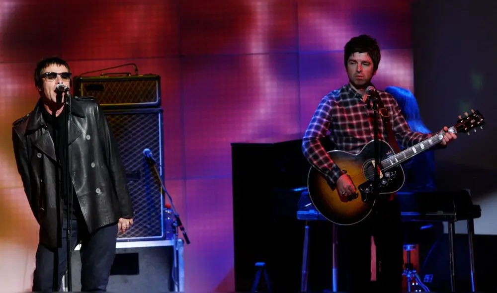 Oasis duró hasta el 2009 cuando los hermanos se pelearon y decidieron disolver el grupo