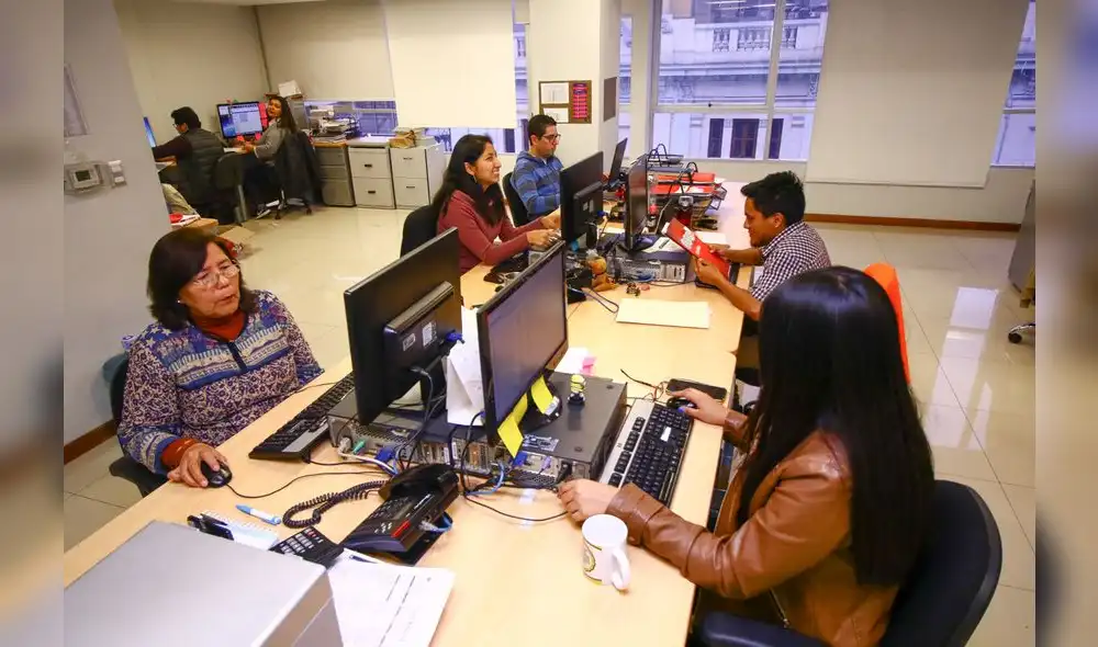 Ejecutivo devolvería a los sindicatos la negociación colectiva plena