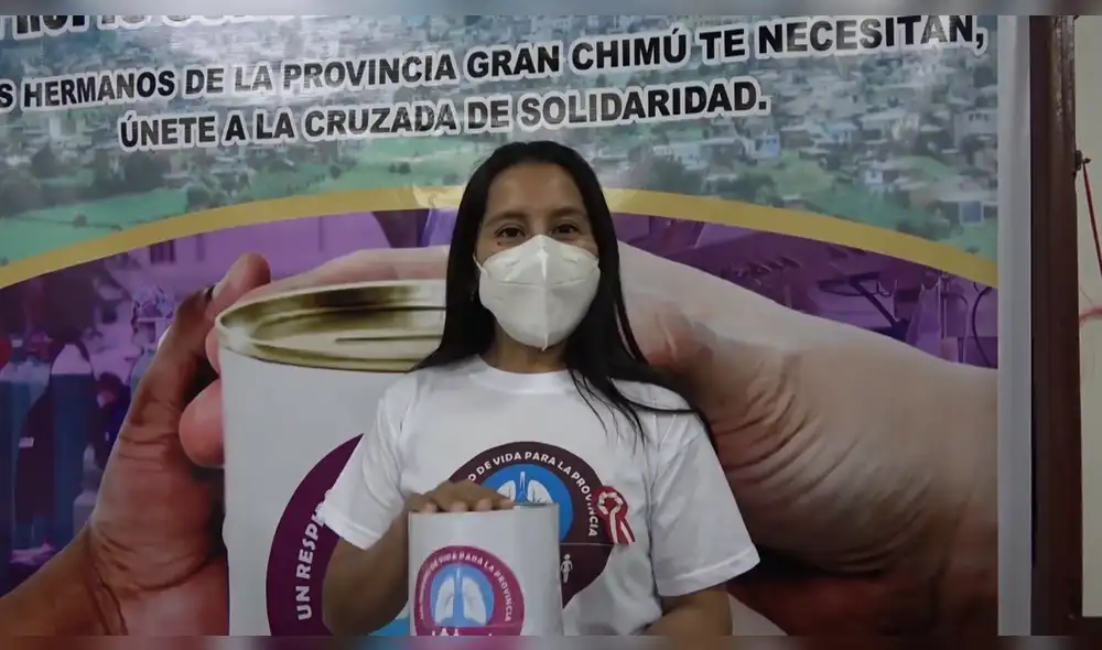 Autoridad donó la suma de S/4 000 para
apoyar la causa. (Foto: Municipalidad de Gran Chimú) Autoridad donó la suma de S/4 000 para
apoyar la causa. (Foto: Municipalidad de Gran Chimú)