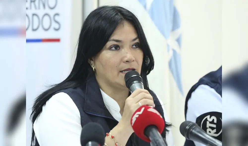 Ministra de Salud de Ecuador denunció que el Gobierno no destinó recursos suficientes. Foto: AFP. Ministra de Salud de Ecuador denunció que el Gobierno no destinó recursos suficientes. Foto: AFP.