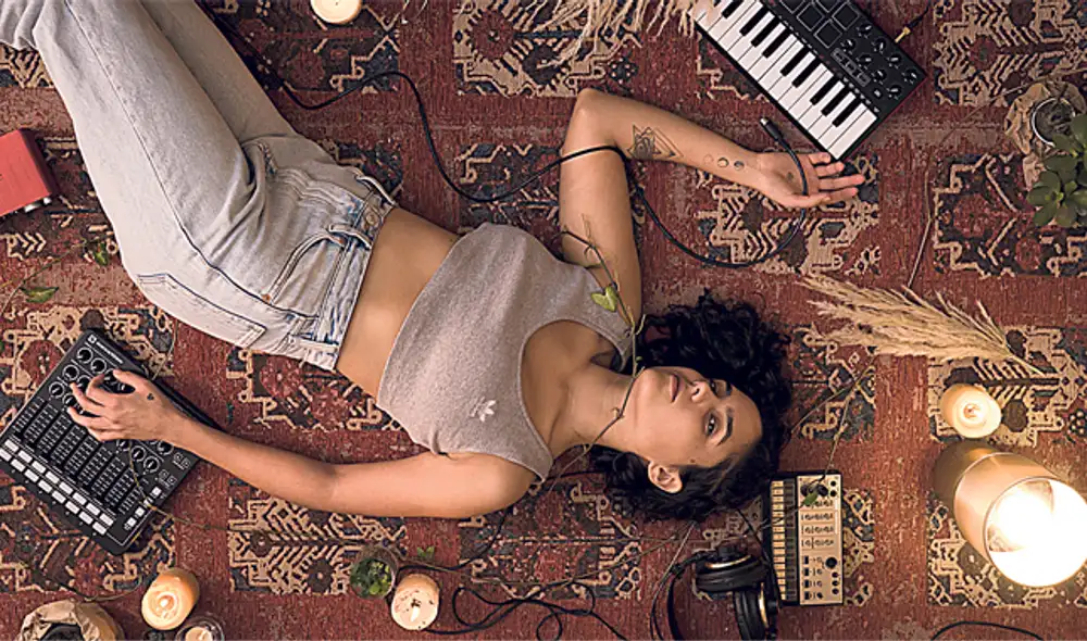 DJ. Lara señala que la industria está cambiando a través de plataformas digitales.