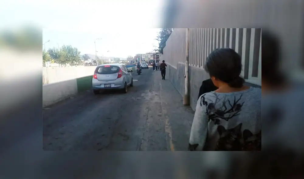 Arequipa: cuestionan poco espacio de vía peatonal Arequipa: cuestionan poco espacio de vía peatonal