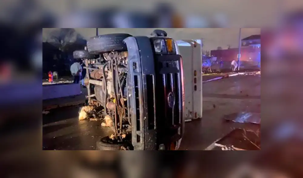 El paso del tornado dejó sin energía eléctrica a distintos condados de Tennessee. Foto: AP.
