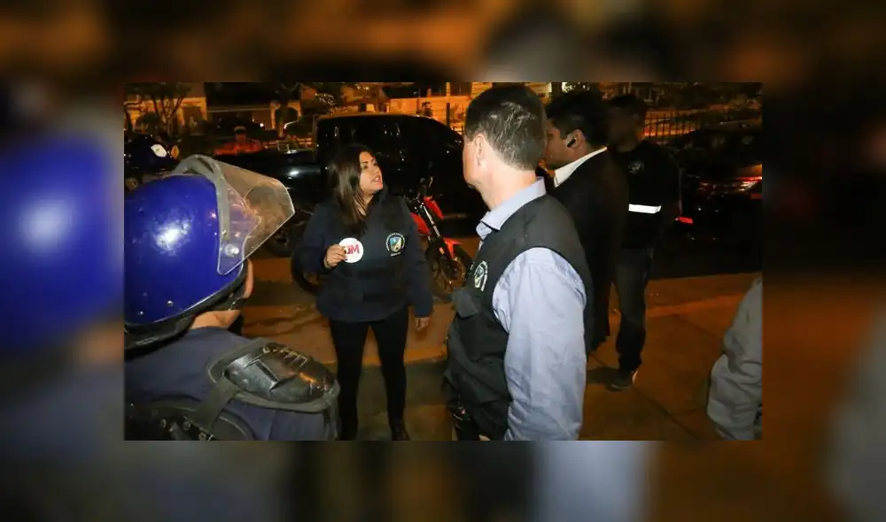 Fiscalizadores acudieron a locales ubicados en los jirones Buenaventura, Maximiliano Carranza, Justo Naveda y José Gabriel Charrearse. (Foto: Municipalidad de SJM) Fiscalizadores acudieron a locales ubicados en los jirones Buenaventura, Maximiliano Carranza, Justo Naveda y José Gabriel Charrearse. (Foto: Municipalidad de SJM)