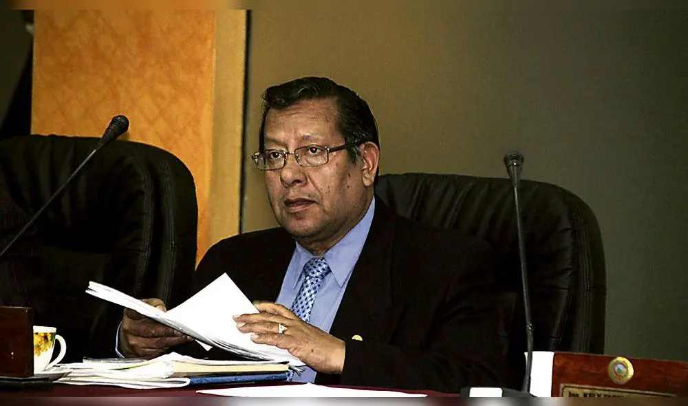 Consejo Regional aprobó por mayoría vacancia de Lizardo Ángeles Revollar 