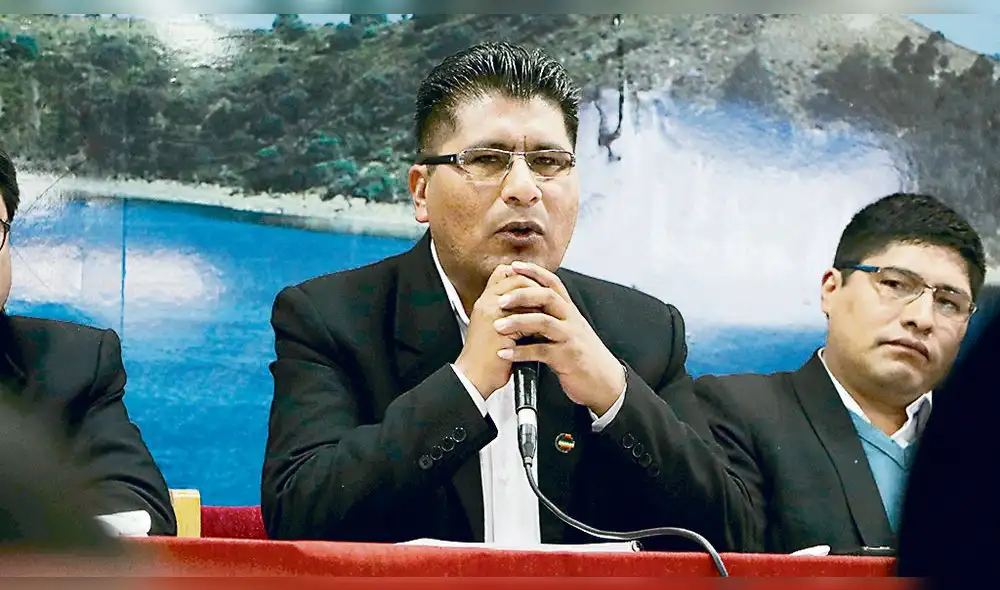 Solicitud. Aduviri conminó a sus pares del sur discutir tema.