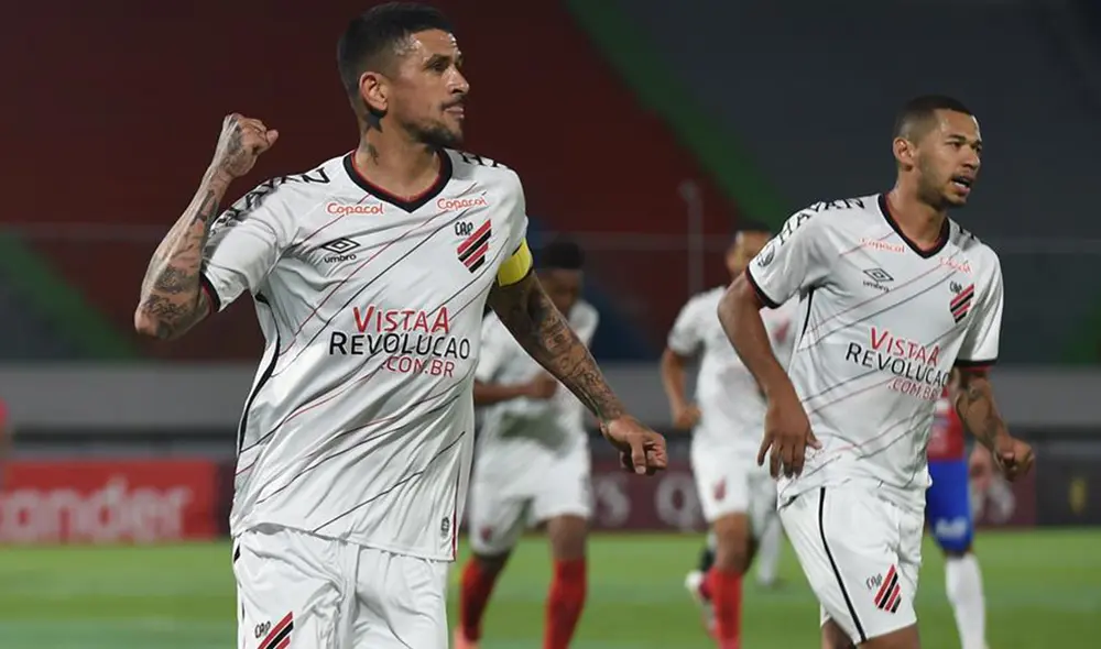 Athletico Paranaense venció 3-2 a Jorge Wilstermann en la reanudación de la Copa Libertadores 2020. Foto: EFE.