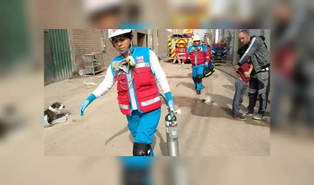 Incendio se produjo muy cerca al peaje de Puente Piedra, a la altura del kilómetro 25 de la Panamerica Norte. (Fotos: Jéssica Merino / La República)