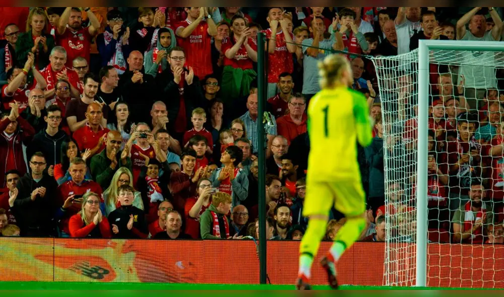 Karius tuvo impactante recibimiento en Liverpool tras bloopers en final de Champions League [VIDEO] 