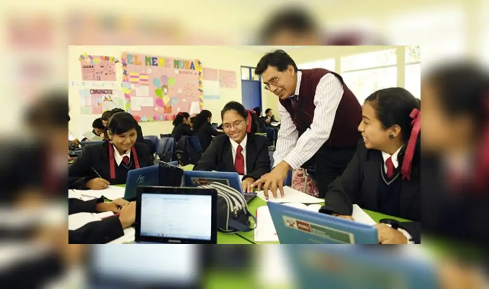 Conoce si eres uno de los docentes que ascendieron en la carrera pública magisterial 