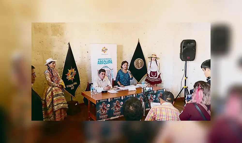 Gobierno Regional de Arequipa sin permiso para pasacalle de danzas [VIDEOS]