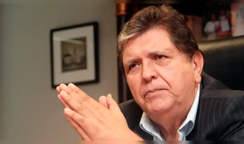 Fiscalía solicita impedimento de salida del país para Alan García Fiscalía solicita impedimento de salida del país para Alan García