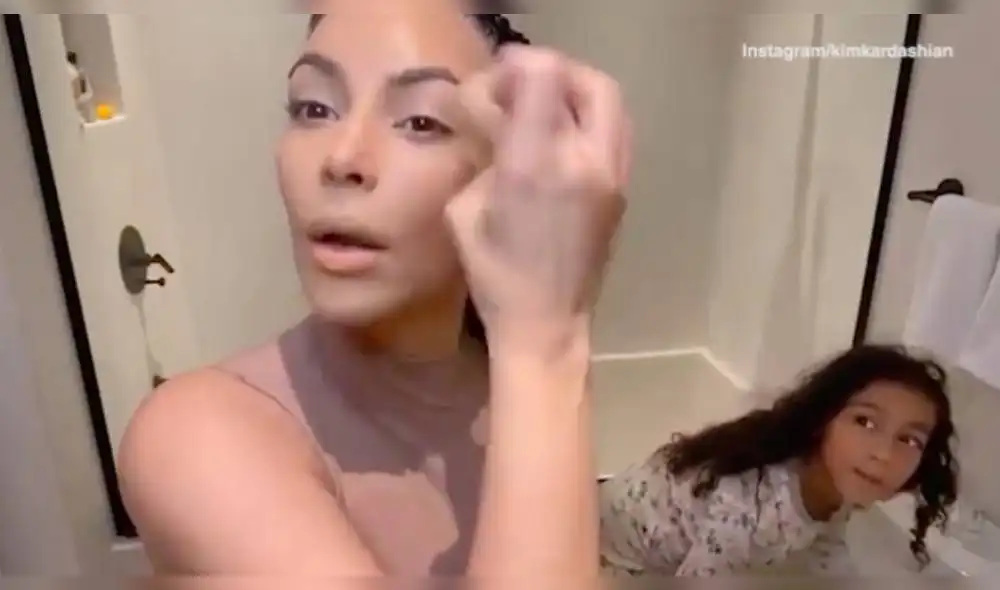 La niña se interesó en el video de su madre y la interrumpió en repetidas ocasiones. (Foto: Captura)