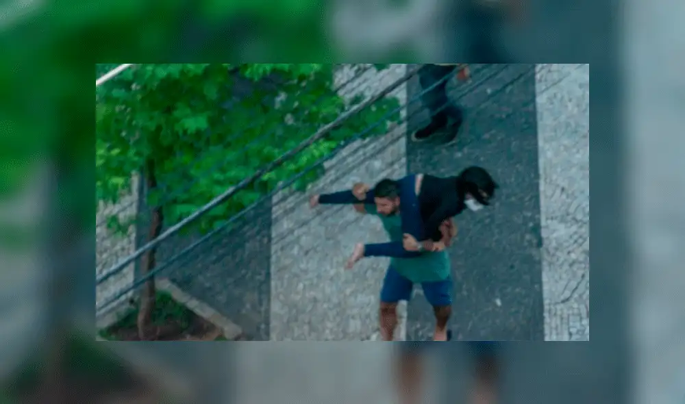 La mujer no podía descansar ante el ruido de la fiesta vecina. Fuente: UOL. La mujer no podía descansar ante el ruido de la fiesta vecina. Fuente: UOL.