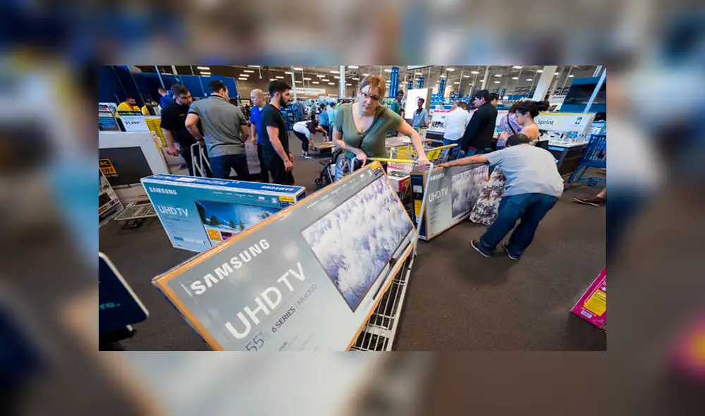 “Black Friday” se traslada a internet y cae la euforia en centros comerciales