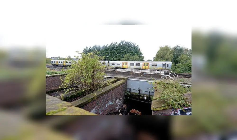 Network Rail, que administra el ferrocarril donde ocurrió la tragedia, dijo que habían lanzado una investigación inmediata. Foto: Difusión. Network Rail, que administra el ferrocarril donde ocurrió la tragedia, dijo que habían lanzado una investigación inmediata. Foto: Difusión.