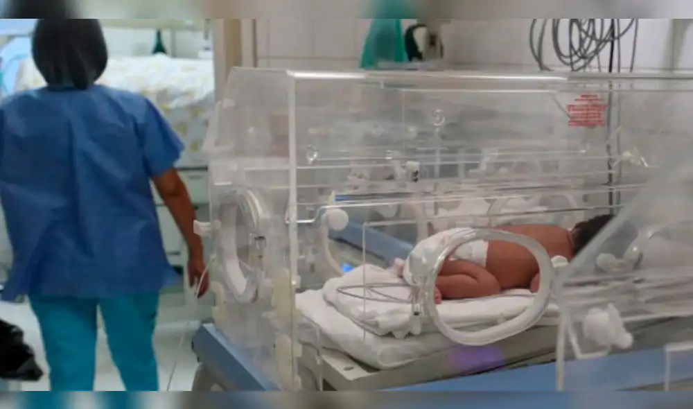 Entregan equipamiento médico a hospital Daniel Alcides Carrión de Tacna. Entregan equipamiento médico a hospital Daniel Alcides Carrión de Tacna.