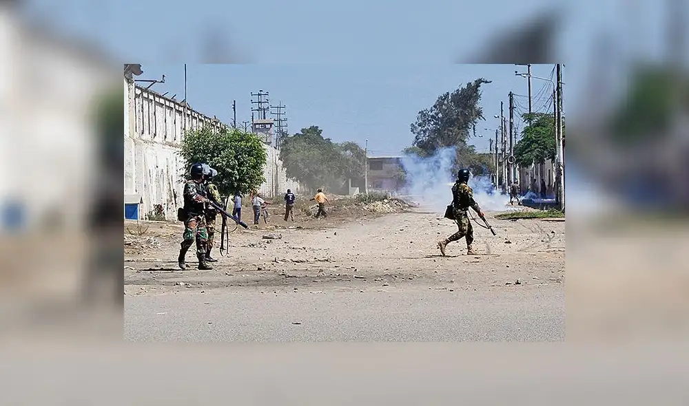 Ejército y Policía toman posesión del distrito de Tumán para restituir el orden público y la paz social Ejército y Policía toman posesión del distrito de Tumán para restituir el orden público y la paz social