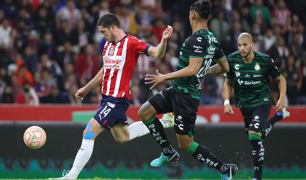 Santiago Ormeño lleva tres goles en este partido contra Santos Laguna. Foto: Chivas Santiago Ormeño lleva tres goles en este partido contra Santos Laguna. Foto: Chivas